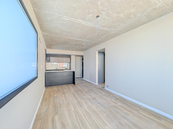 Paraguay esq Cerrito - 8 Piso 01- Farina Inmobiliaria