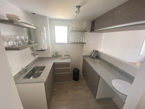 ALVEAR Y MENDOZA - 3 Piso C- Farina Inmobiliaria