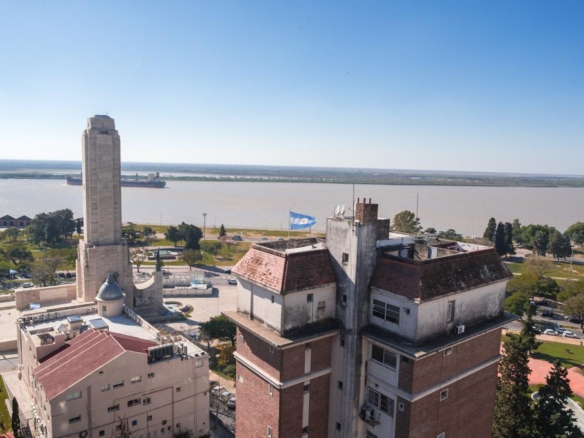 1º DE MAYO 874- Farina Inmobiliaria