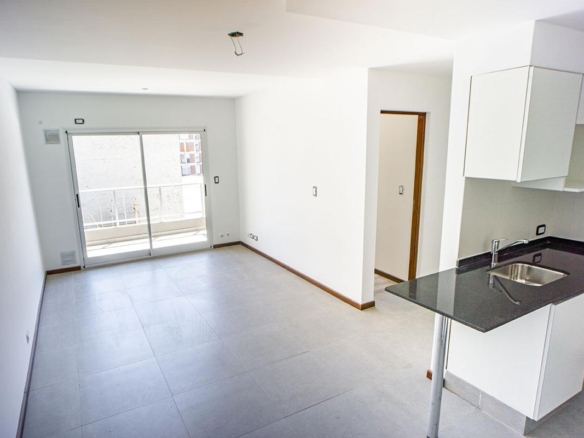 ZEBALLOS Y BV. OROÑO - Unidades D- Farina Inmobiliaria