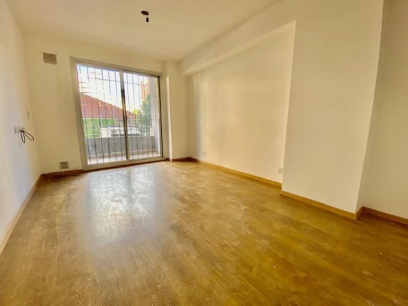 Pte. Roca 1221 - 2 Piso C- Farina Inmobiliaria