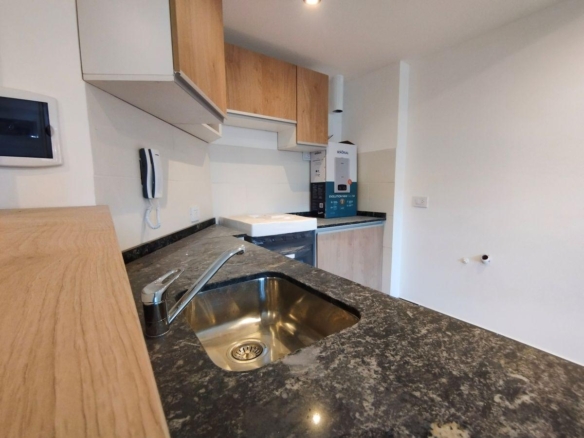 7711754 59005946356606506749581259789074337654146260724361330265439154709910164675184 - Farina Inmobiliaria